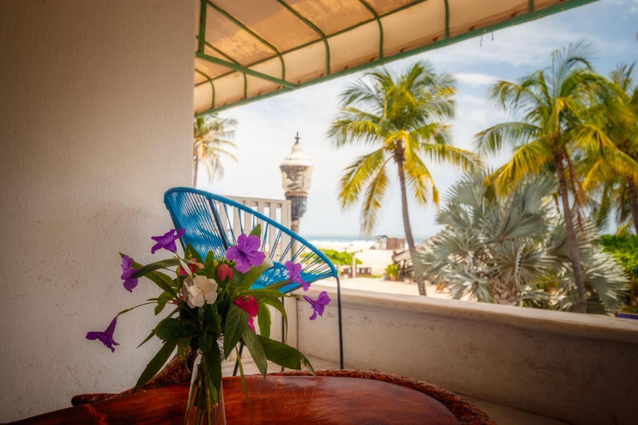 Hotel Bungalows Acuario Пуэрто-Эскондидо Экстерьер фото