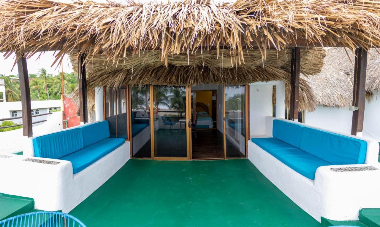 Hotel Bungalows Acuario Пуэрто-Эскондидо Экстерьер фото