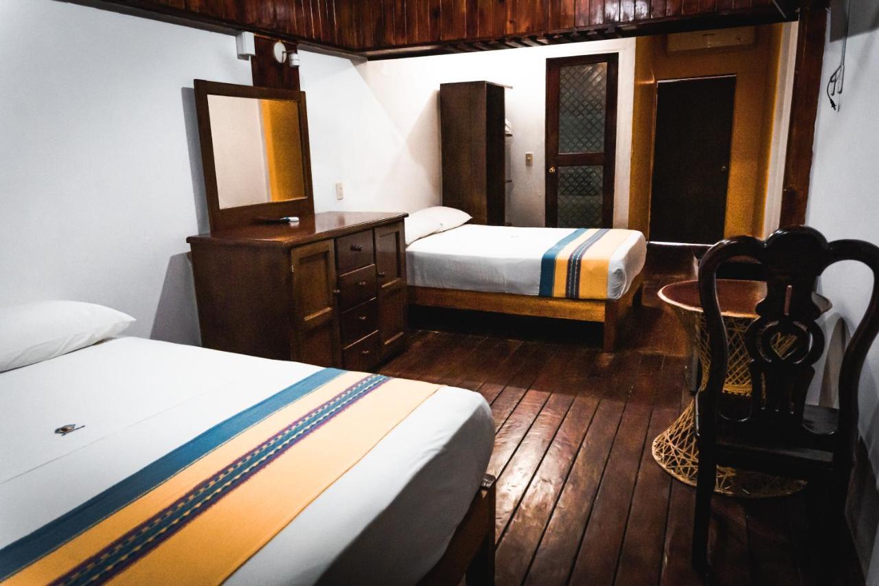 Hotel Bungalows Acuario Пуэрто-Эскондидо Экстерьер фото